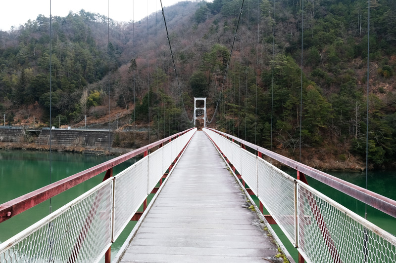 吊り橋を渡らないとたどり着けない 秘境駅 Jr飯田線の為栗駅をレポート ページ 2 Y 山側